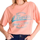 Remera color salmón de corte cuadrado, con cuello redondo y estampado frontal con texto en color celeste.