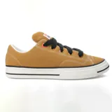 Championes Converse modelo Chuck Taylor Puff, de color marrón tostado, con diseño acolchado, cordones anchos negros, suela blanca con líneas negras y detalles inspirados en el estilo skater.