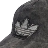 Gorra Adidas color gris con logo bordado en el frente.