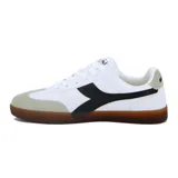 Championes Diadora Bamtelo para hombre, color blanco con detalles en negro y gris.