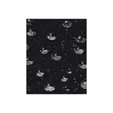 Campera negra de golf para hombre Under Armour modelo DRV PRO STRM INS JKT. Confeccionada en tejido silencioso que protege del viento, la lluvia y el frío. Cierre frontal con cremallera, cuello alto y logo de la marca en la manga. Corte clásico.