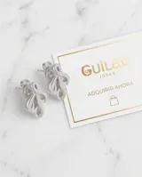 Caravanas de plata 925 con diseño de nudo entrelazado, de tamaño pequeño y estilo minimalista.