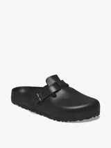 Zueco Birkenstock Boston EVA negro, fabricado completamente en goma EVA, con hebilla ajustable de polímero.