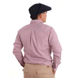 Camisa de hombre a cuadros rojos y blancos, de manga larga y corte clásico.