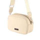 Bandolera Terrano de diseño compacto y rectangular, confeccionada en material símil cuero con textura granulada. Cuenta con cierre superior, correa ajustable de cinta al tono y placa metálica decorativa con el logo de la marca en el frente.