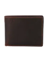 Billetera plegable de cuero natural engrasado color marrón, con costuras a la vista en tono contrastante. Cuenta con tecnología RFID para protección de datos, múltiples ranuras para tarjetas, bolsillos internos y monedero con broche de presión.