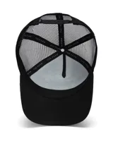 Gorra tipo trucker de cinco paneles en color negro, con paneles frontales estructurados y malla trasera transpirable. Presenta un parche bordado en el frente con la imagen de una pantera y la palabra Panther. Incluye cierre snapback ajustable y visera curva.