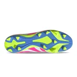 Championes de fútbol Adidas Predator Club FG/MG, color blanco con detalles en rosa y violeta.