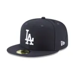 Gorro New Era 59Fifty de béisbol, color azul marino con logo de los Dodgers de Los Ángeles bordado en blanco en el frente y logo de New Era bordado en blanco en el lateral.