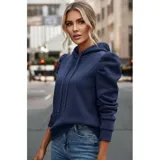 Buzo tipo hoodie de color azul marino, confeccionado en tejido suave con diseño de mangas princesa fruncidas en los hombros. Presenta capucha con cordones ajustables y puños elásticos.
