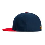 Gorro New Era 59FIFTY del equipo de béisbol Arizona Diamondbacks, con el logo del equipo bordado en el frente y el logo de la Serie Mundial 2001 en el lateral.