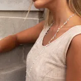 Collar largo de plata 925 con doble cadena, adornado con piedras aguamarina y piedra de la luna.