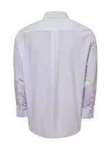 Camisa de manga larga de hombre RKF modelo Wf Pb, color lila con patrón de cuadros finos, cuello americano abotonado y bolsillo en el pecho con logo bordado.