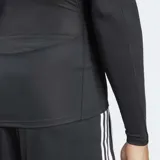 Remera deportiva de manga larga Adidas Techfit de color negro, con diseño ceñido de compresión, cuello redondo y el logo de la marca estampado en el pecho en color blanco.