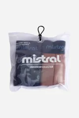 Pack de dos bóxers Mistral, uno liso en color marrón y otro con estampado abstracto en tonos azul y gris. Ambos cuentan con cintura elástica con el logo de la marca.