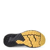 Championes New Balance Evoz V4 para hombre, color negro con suela color caramelo.