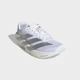 Championes de entrenamiento Adidas Adizero Dropset Pro, color blanco con detalles plateados y suela de plataforma con tecnología Lightstrike Pro.