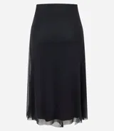 Pollera midi de tul color negro con caída fluida, transparencia sutil y abertura frontal con detalle de encaje. Presenta cintura ajustada y forro interior.