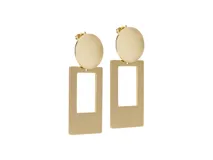 Aros colgantes de acero italiano con baño de oro, con forma geométrica de círculo y rectángulo.
