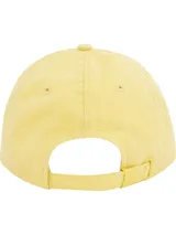 Gorra de béisbol amarilla con logo de Tommy Jeans bordado en el frente.