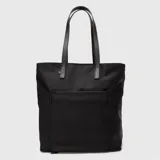 Tote bag color negro, confeccionado en nylon, con doble asa de hombro, bolsillo frontal y diseño funcional con múltiples compartimentos internos.
