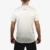 Remera deportiva blanca de manga corta con logo de la marca Diadora en el pecho.