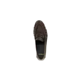 Mocasines Saint Laurent Le Loafer en cuero marrón oscuro, con diseño slip-on, detalle fruncido en la puntera y placa con logo metálico.