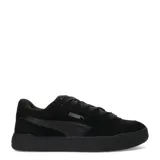 Championes Puma modelo Park Lifestyle Easy II Sd de estilo skate, color negro. Confeccionados con exterior de gamuza y detalles sintéticos, presentan cordones anchos, suela de goma gruesa y la marca Puma en el lateral.