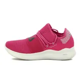 Championes Fila Trend 2.0 color rosado con detalles en gris y logo de la marca en el empeine.