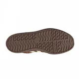 Championes Adidas modelo VL Court Bold con plataforma, diseño de estampado animal print en tonos marrones, tres bandas laterales en color crema y suela de goma marrón.