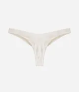 Bombacha de bikini cavada color blanco, confeccionada en microfibra de poliamida con efecto de realce y forro doble.