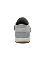 Championes slip-on Hush Puppies modelo Scope, color gris, con capellada de tejido transpirable, entresuela de EVA para amortiguación y suela de goma con tracción.