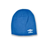Gorro de lana azul con logo de Umbro bordado en blanco en el frente.