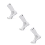 Pack de tres pares de medias deportivas New Balance, caña media (crew), color blanco, con logo NB en gris oscuro y zonas de amortiguación en el talón y empeine.