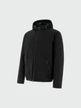 Campera negra con capucha, cierre frontal con cremallera y bolsillos laterales con cierre.