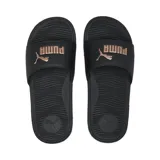 Chinelas Puma Cool Cat 2.0 negras con logo de la marca en color cobre.