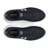 Championes Under Armour Charged Edge, color negro con detalles en gris y entresuela blanca. Cuentan con capellada de malla transpirable con superposiciones de cuero y material sintético, tecnología Charged Cushioning® en la entresuela y suela de goma resistente.