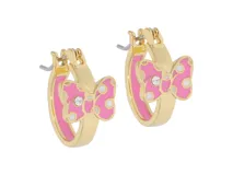 Aros tipo argolla dorados con diseño de Minnie Mouse, moño rosa con lunares blancos y detalle de strass. Fabricados en plata 925 con baño de oro y esmalte.