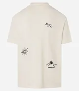 Remera relaxed de algodón y poliéster color negro, con cuello redondo, manga corta y estampa bordada de cocoteros y sol.