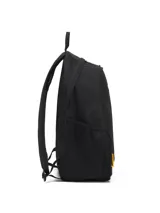 Mochila Caterpillar modelo Tokyo Urban Backpack, de color negro, con compartimento principal con espacio para portátil, bolsillos laterales de malla, tiras ajustables y detalles reflectantes.