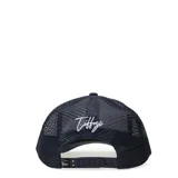 Gorro de gabardina color bordó con paneles de malla en los laterales y logo bordado en el frente.