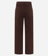 Pantalón blanco de corte recto, tiro alto, confeccionado en sarga de algodón.