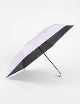 Paraguas plegable negro con apertura automática y mango curvo.