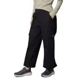 Pantalón cargo negro con cintura parcialmente elástica, bolsillos laterales, traseros y de carga, anillo en D para utilidad y puños ajustables.