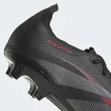 Championes de fútbol Adidas Predator League, color negro con detalles en gris y rojo.