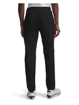 Pantalón de golf Under Armour Drive, de corte estilizado y moderno. Confeccionado en tejido elástico de alto rendimiento con tecnología repelente al agua, protección solar UPF 50+ y cintura elástica para mayor comodidad durante el movimiento.