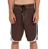 Boardshort Billabong de color marrón con cordón ajustable negro en la cintura y detalles laterales en blanco, negro y gris.