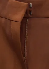 Pantalón de vestir de tiro bajo y diseño recto, confeccionado en mezcla de lana, viscosa y lyocell, perteneciente a la colección Selection.