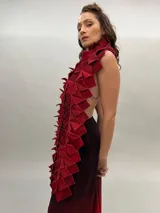 Bufanda larga multicolor de lana merino, tejida con cuadrados ensamblados.