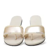 Sandalias tipo chinela Havaianas, modelo You Angra, con base de goma beige y tira ancha superior de material sintético traslúcido en tono arena.